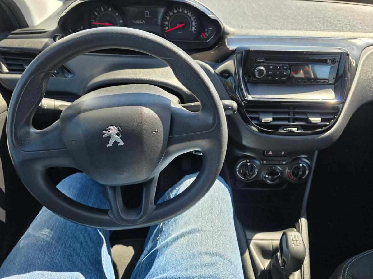 peugeot-208-1-2-vti-2013-gasolina-1199cc
