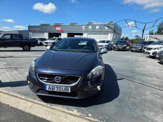 volvo-v40-1-6-d2-2014-diesel-1560cc