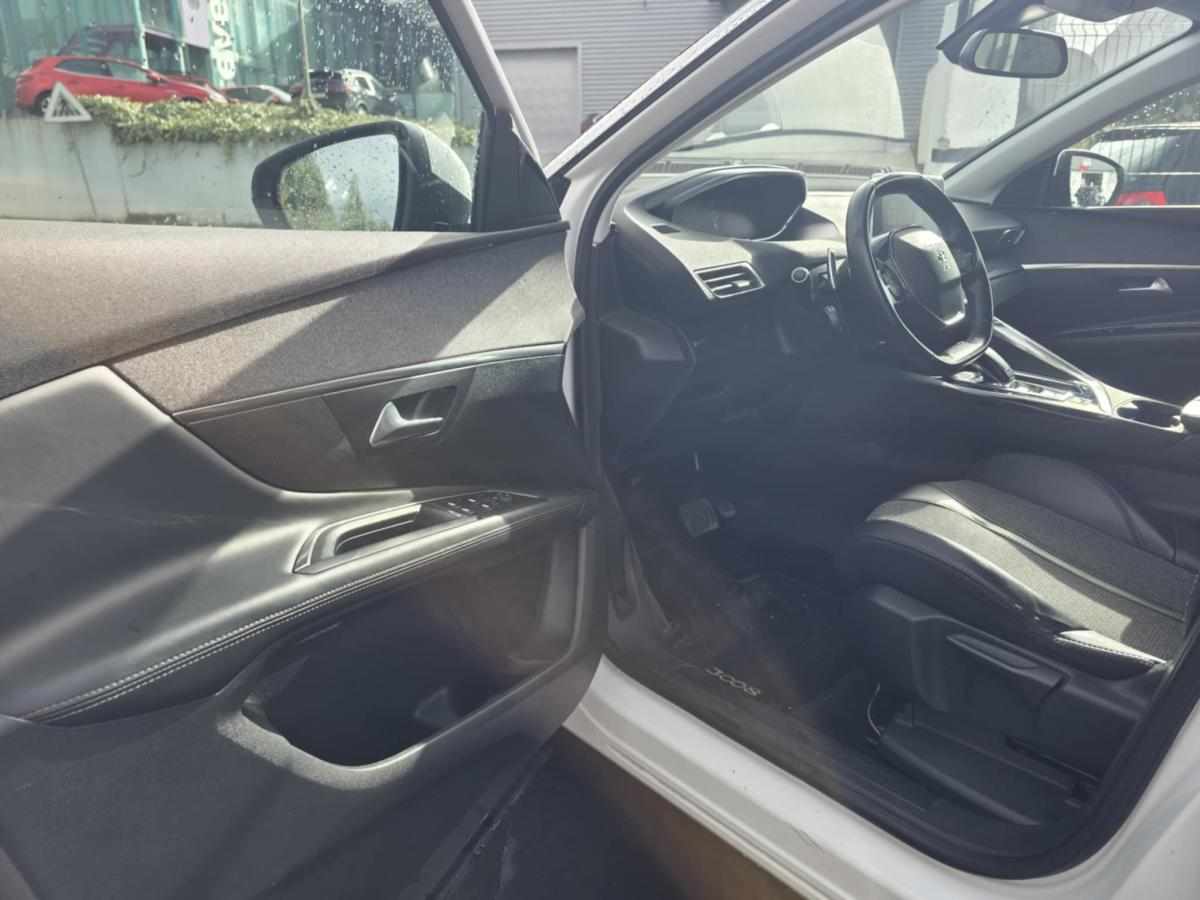peugeot-3008-1-6-bluehdi-2017-diesel-1560cc