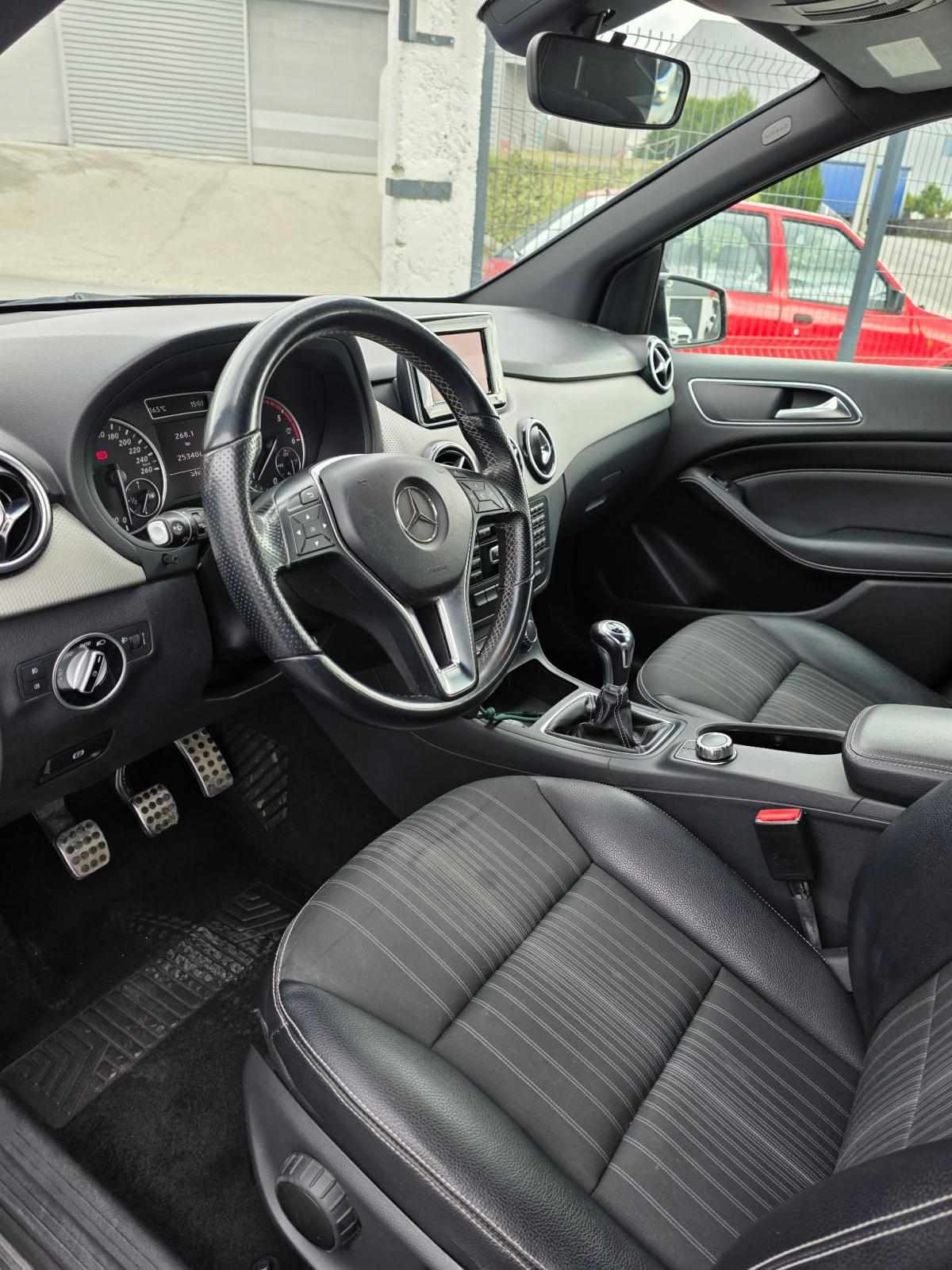 mercedes-benz-classe-b-b-180-cdi-blueefficiency-2013-diesel-1796cc
