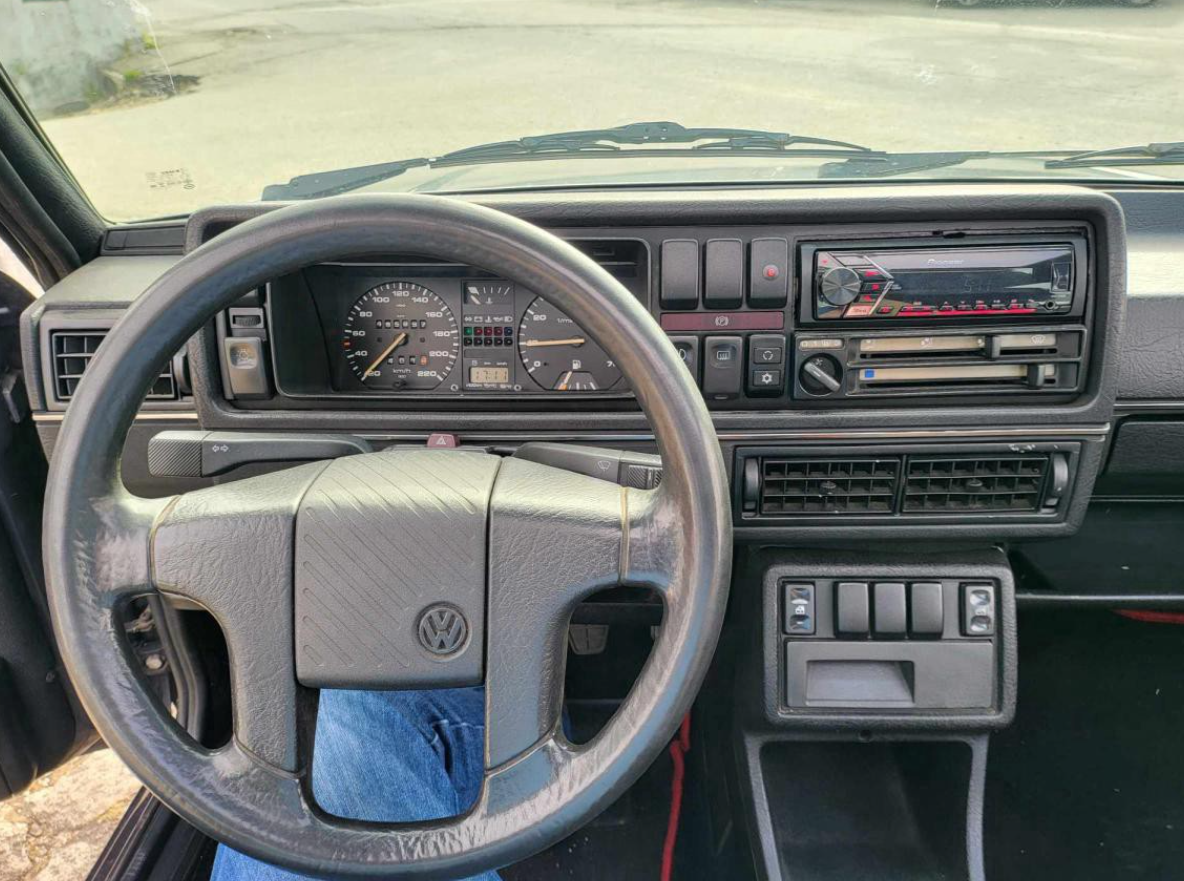 volkswagen-golf-1990-gasolina-1781cc