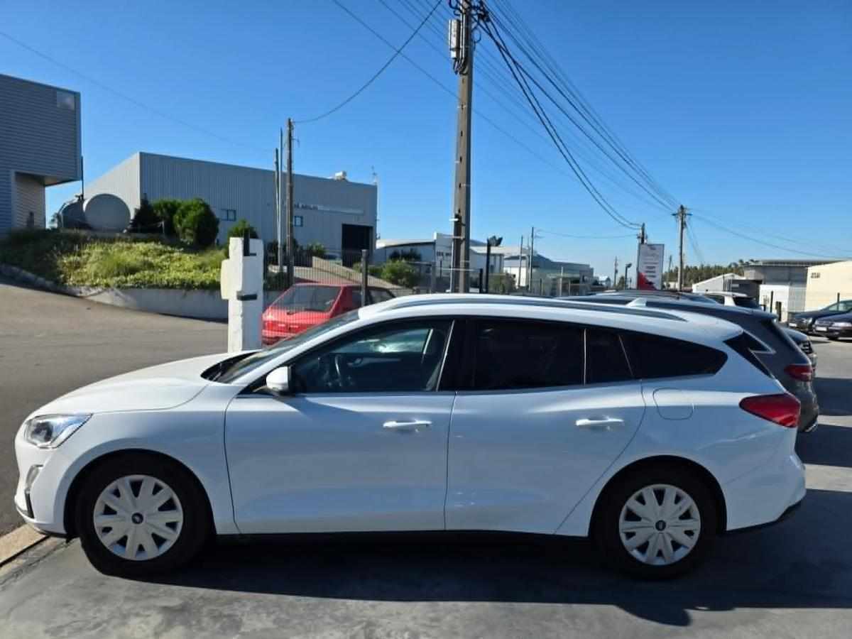 ford-focus-1-5-ecoblue-2020-diesel-1499cc