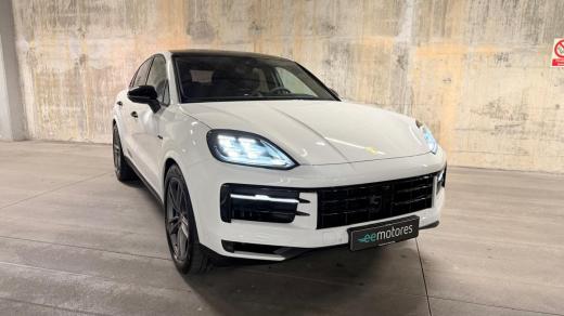porsche-cayenne-2024-hibrido-a-gasolina-2995cc