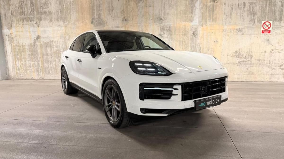 porsche-cayenne-2024-hibrido-a-gasolina-2995cc
