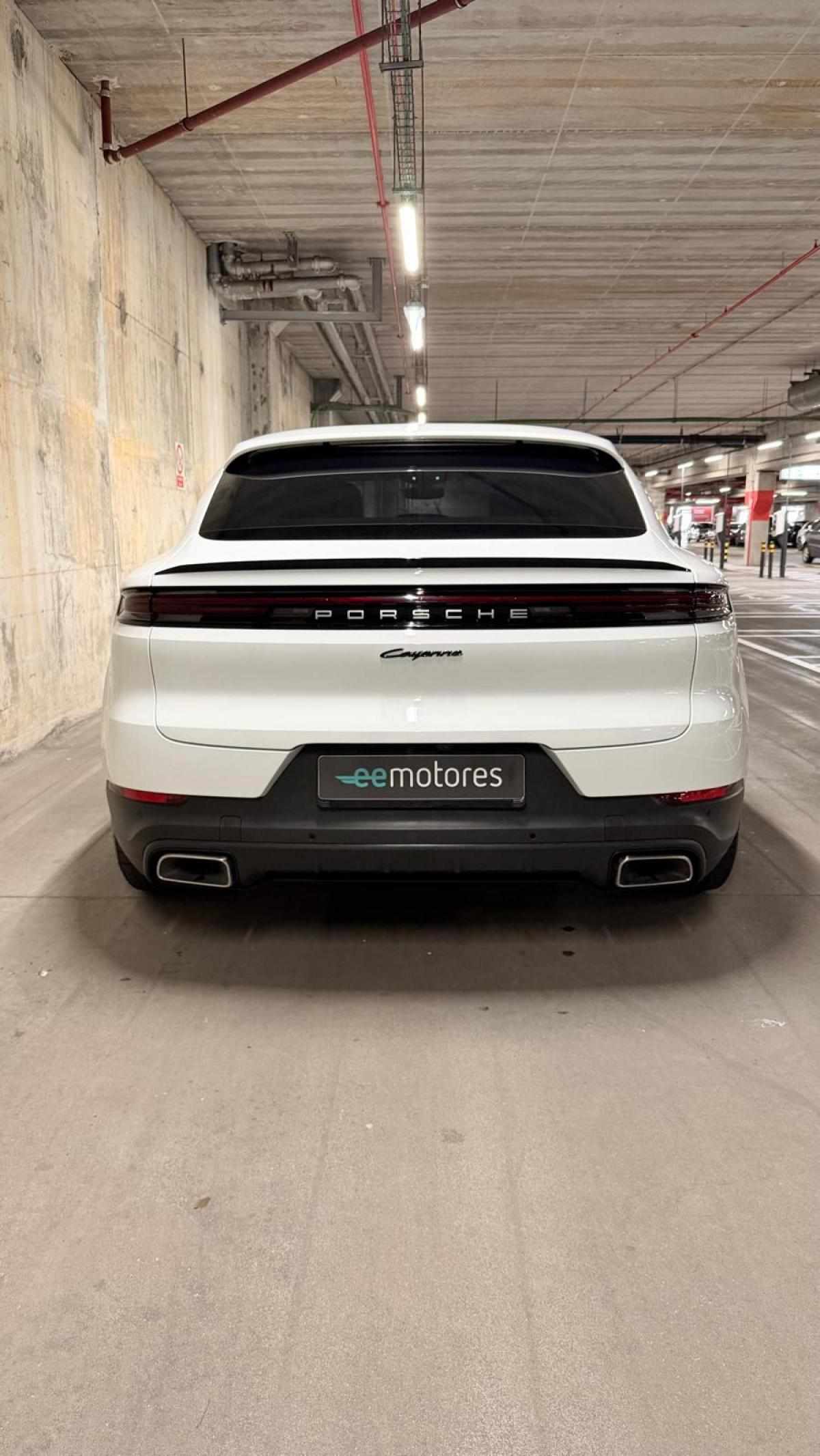 porsche-cayenne-2024-hibrido-a-gasolina-2995cc