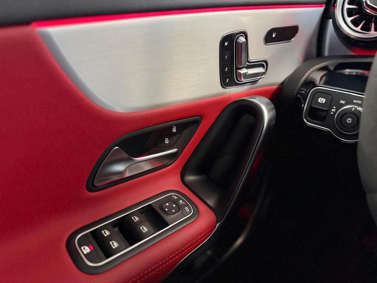 mercedes-benz-cla-2023-gasolina-1991cc