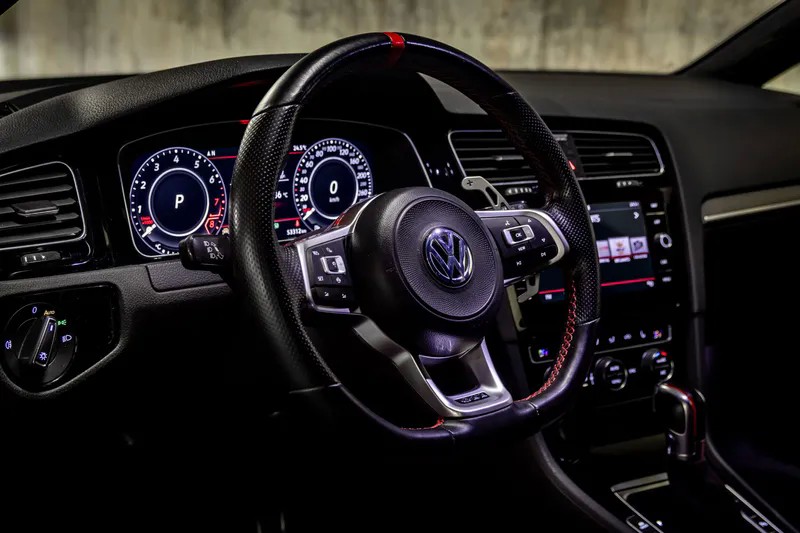 volkswagen-golf-iii-2019-gasolina-1984cc
