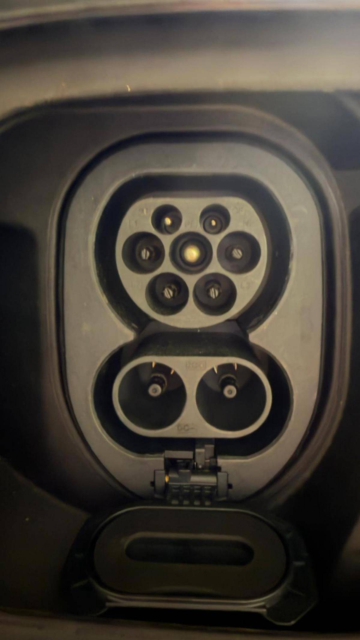 porsche-macan-2026-eletrico-760cc