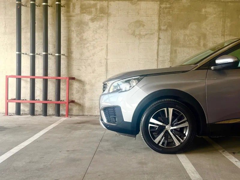 peugeot-5008-2017-diesel-1560cc