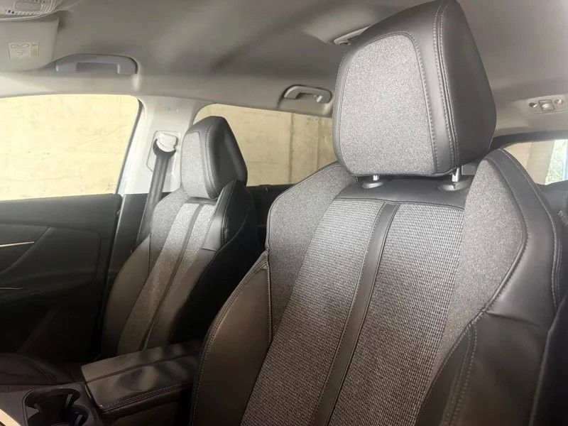 peugeot-5008-2017-diesel-1560cc