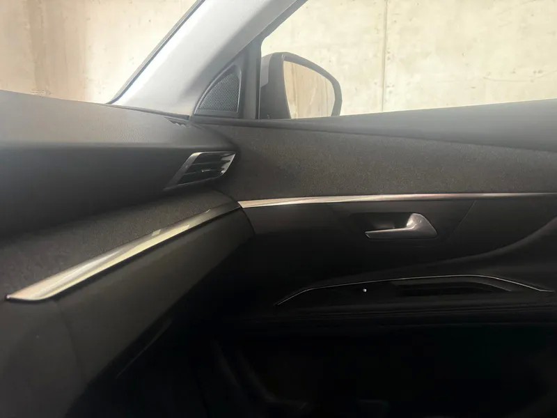 peugeot-5008-2017-diesel-1560cc