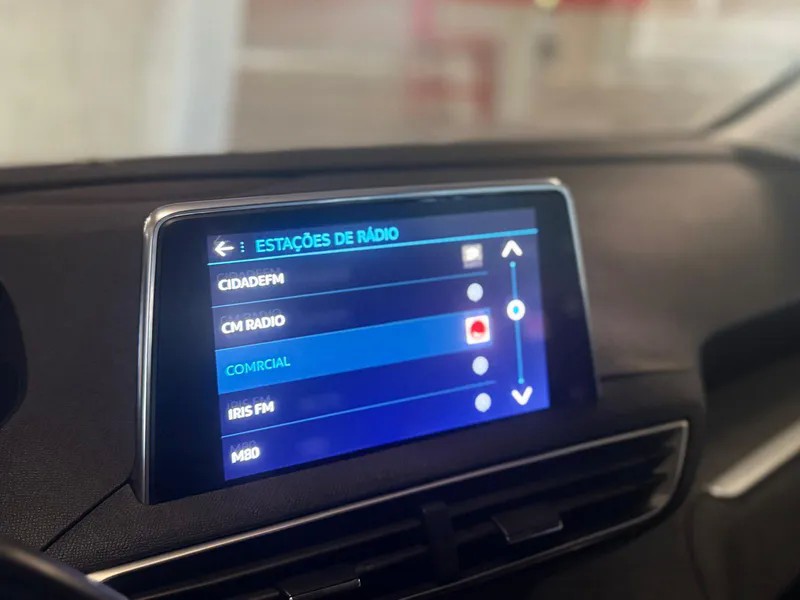 peugeot-5008-2017-diesel-1560cc