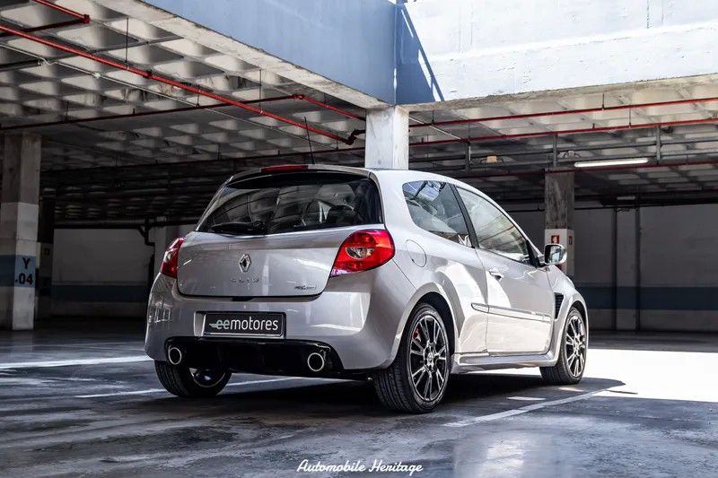 renault-clio-2011-gasolina-1998cc
