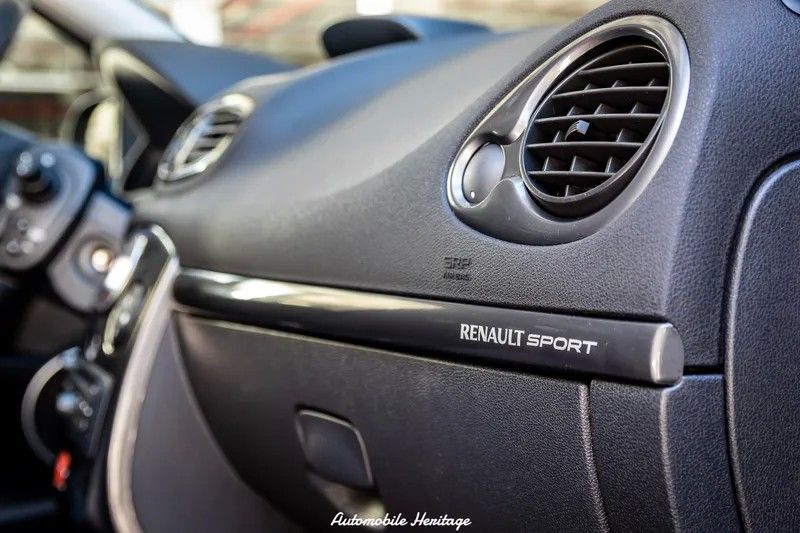 renault-clio-2011-gasolina-1998cc