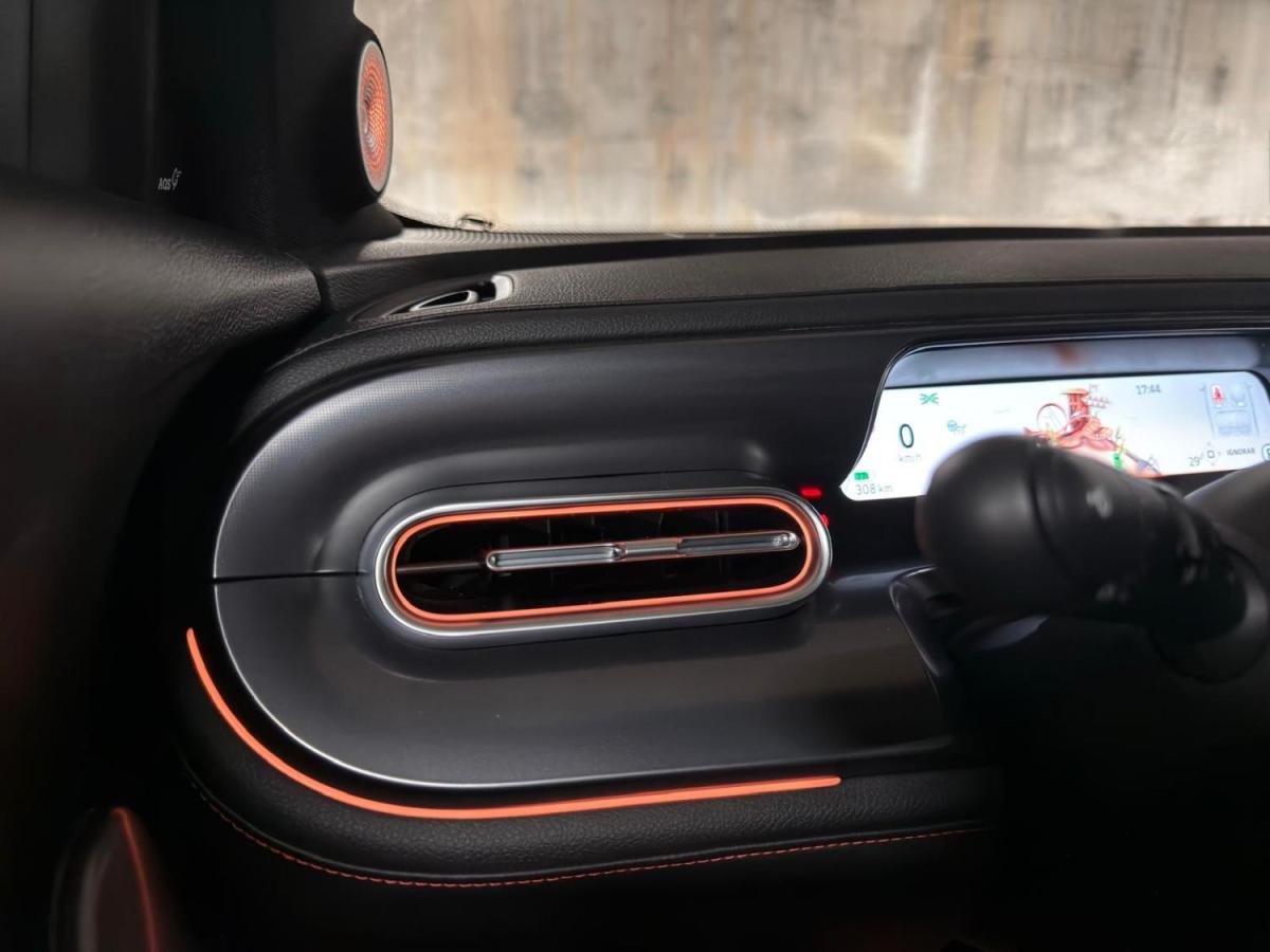 smart-1-2023-eletrico-840cc