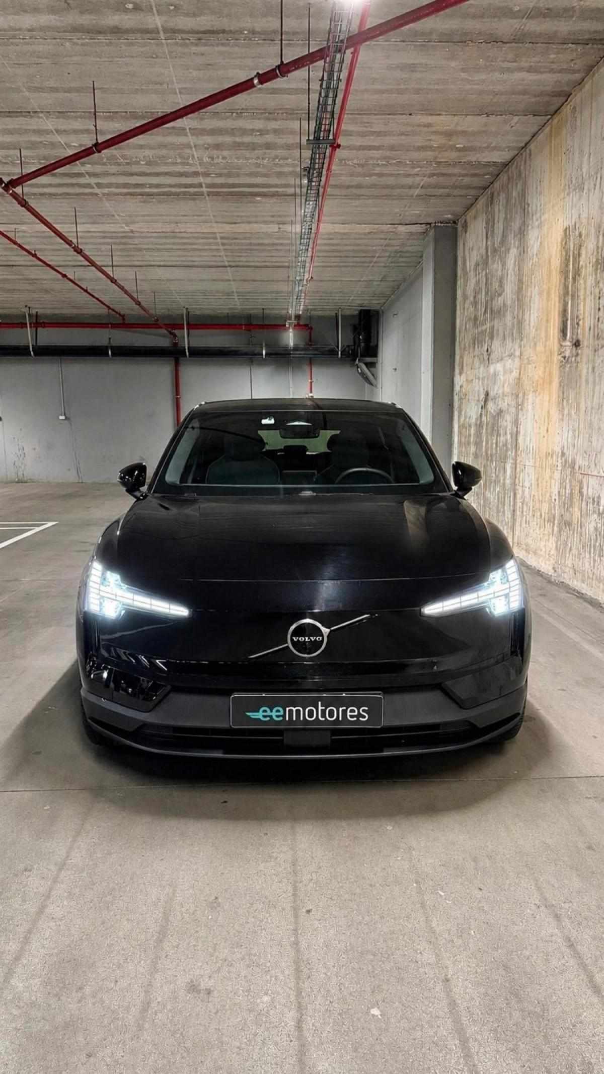 volvo-ex30-2024-eletrico-0cc