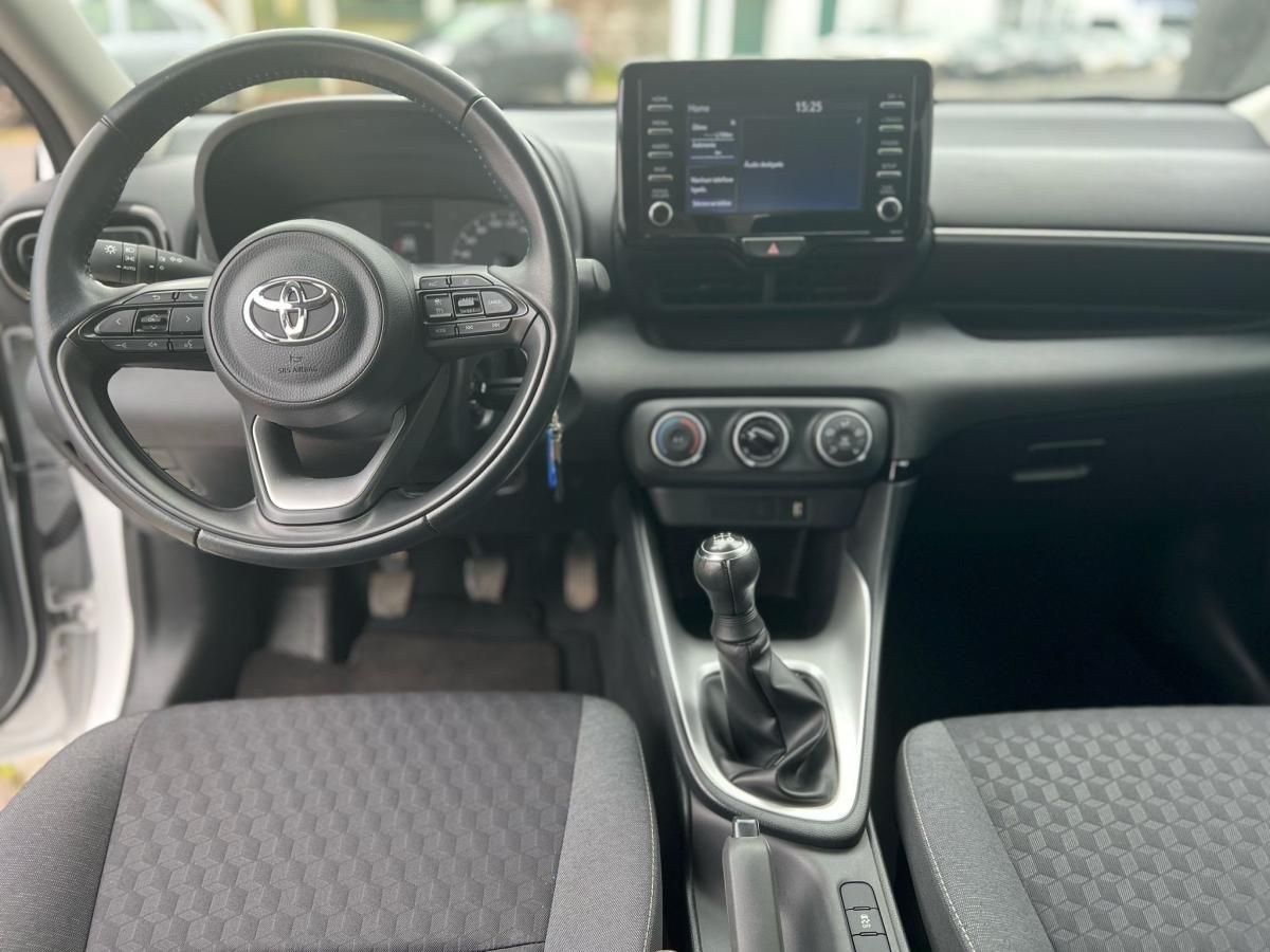 toyota-yaris-2021-gasolina-998cc