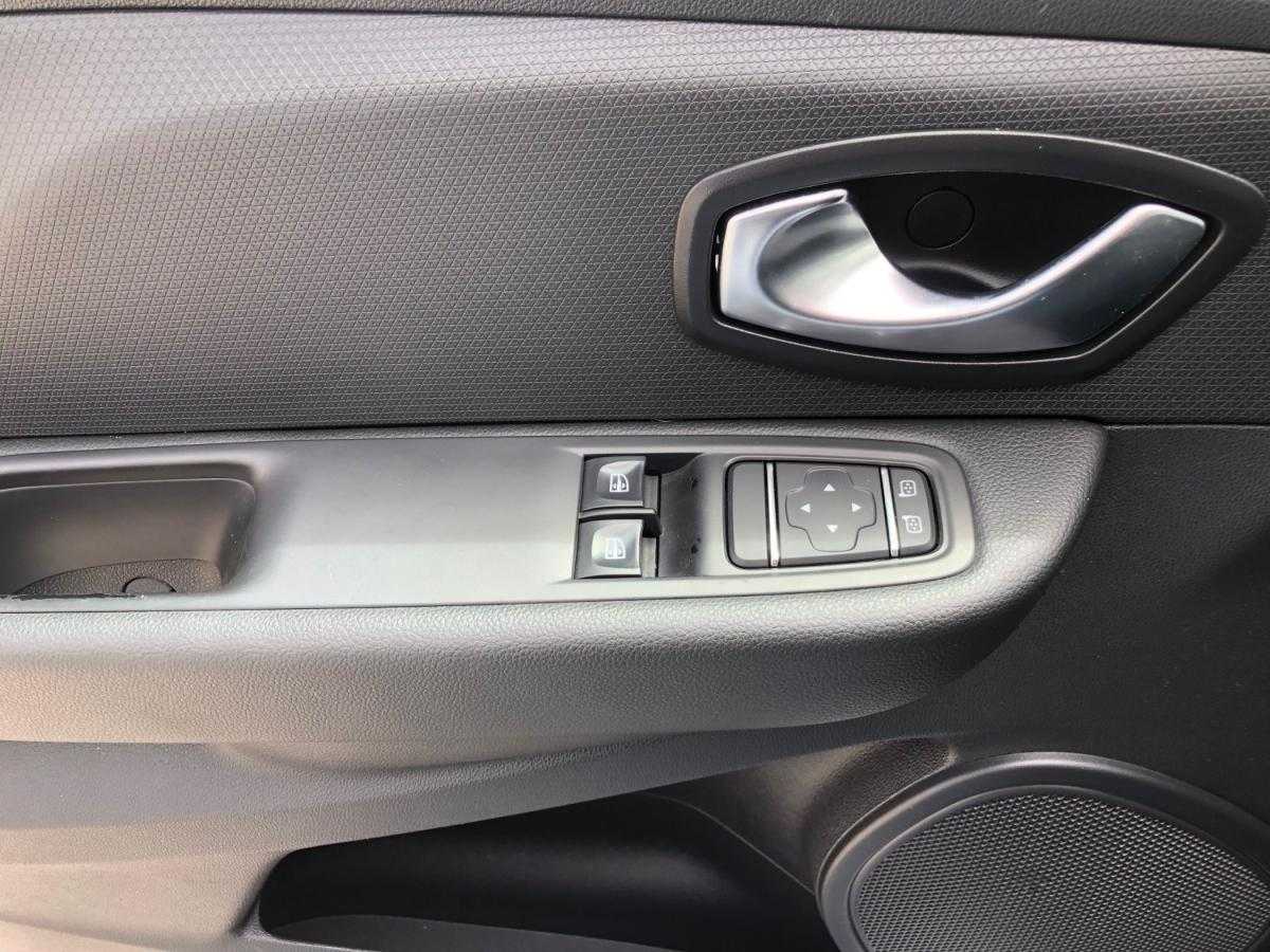 renault-clio-2018-gasolina-898cc