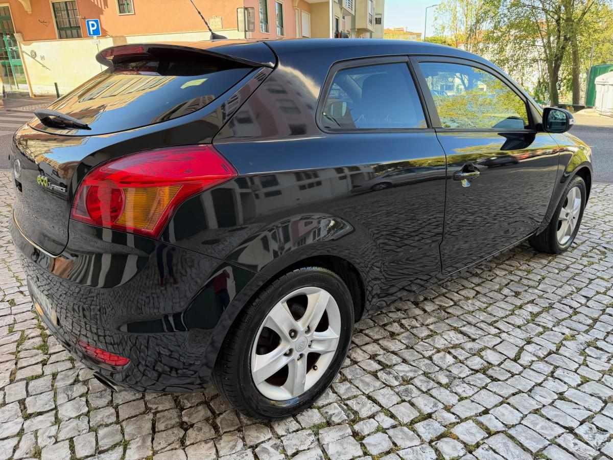 kia-ceed-2010-gasolina-1396cc