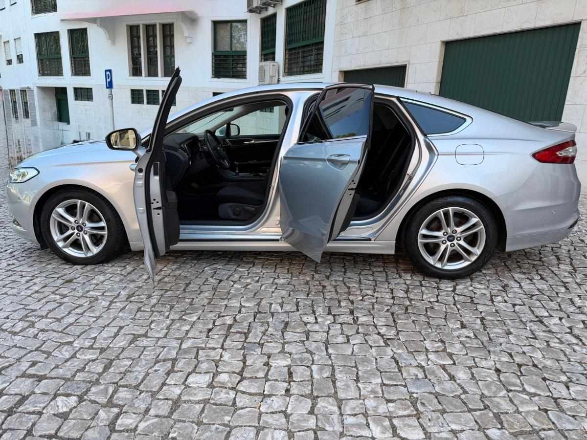 ford-mondeo-2017-diesel-1499cc