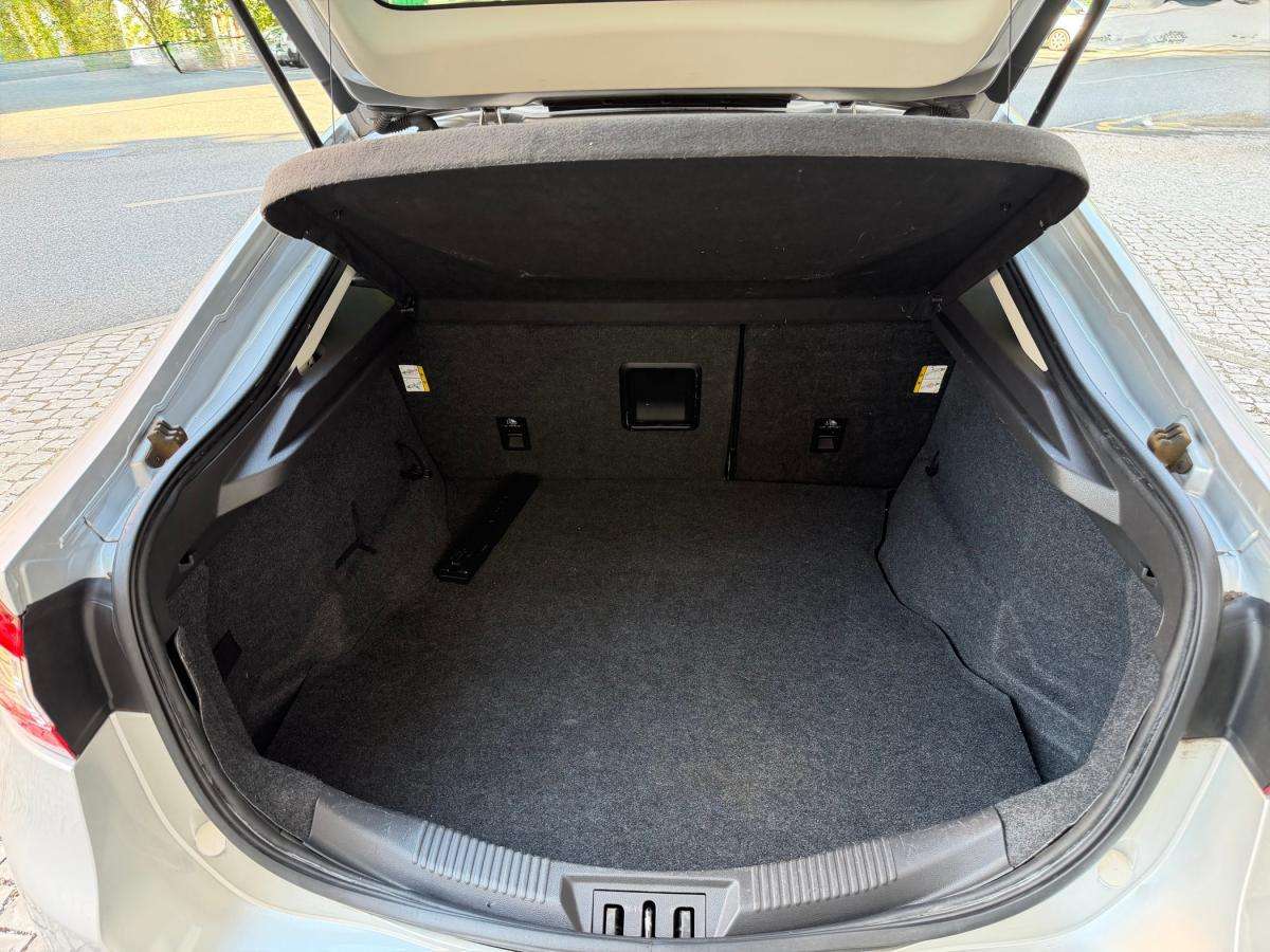 ford-mondeo-2017-diesel-1499cc