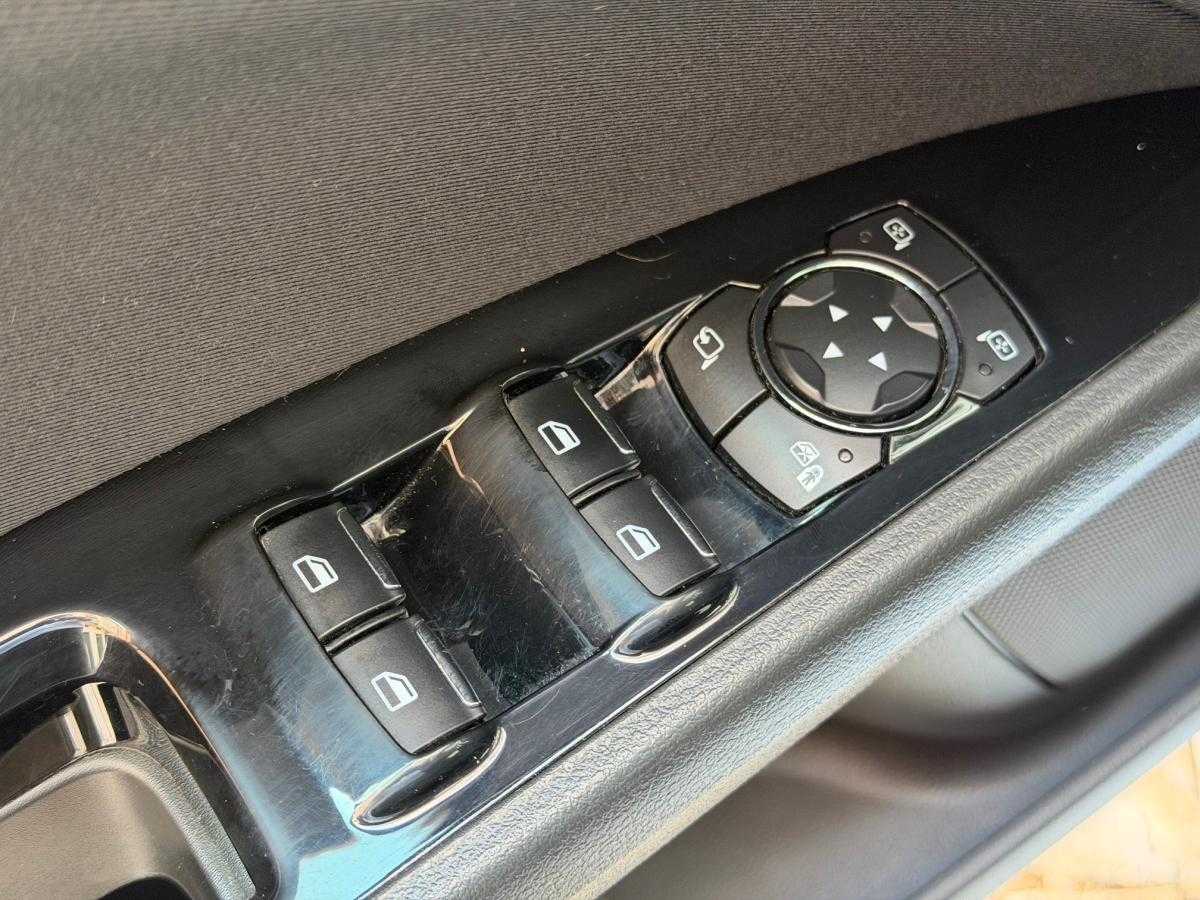 ford-mondeo-2017-diesel-1499cc