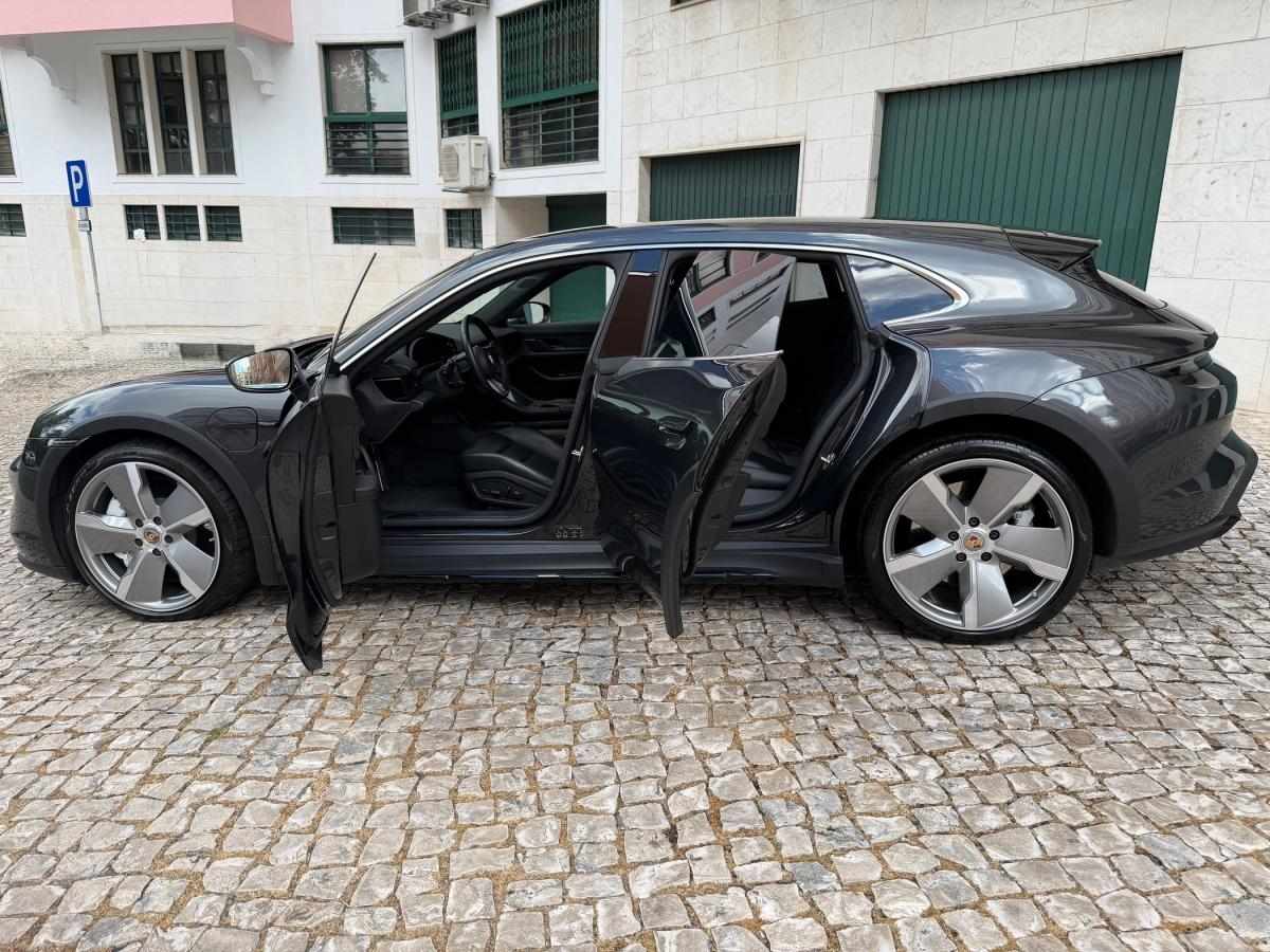 porsche-taycan-2022-eletrico-500cc