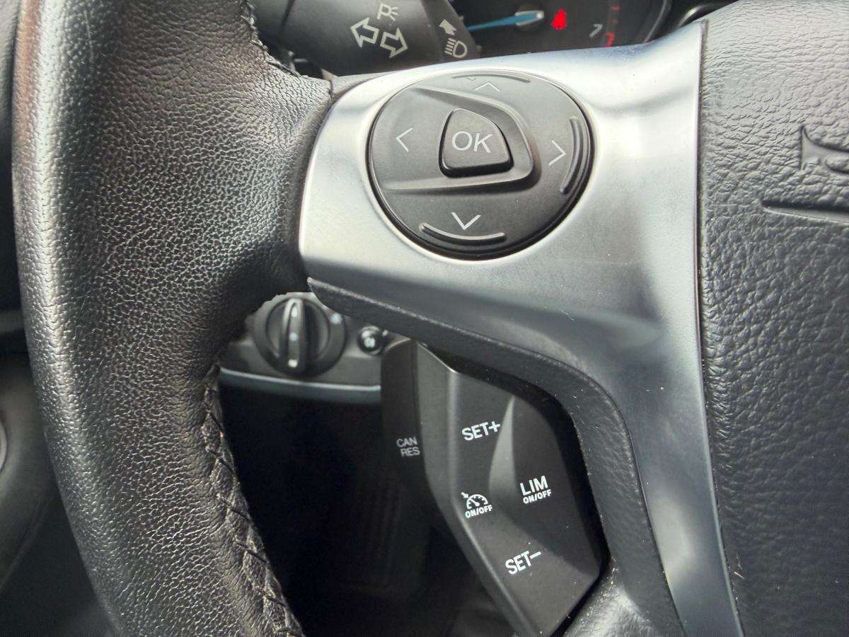 ford-c-max-2015-gasolina-998cc