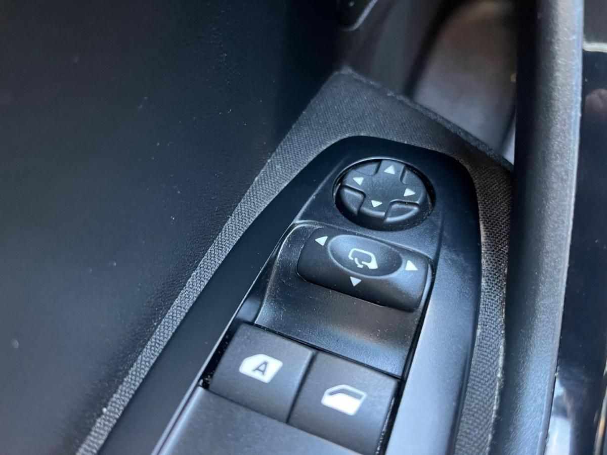 peugeot-208-2019-diesel-1499cc