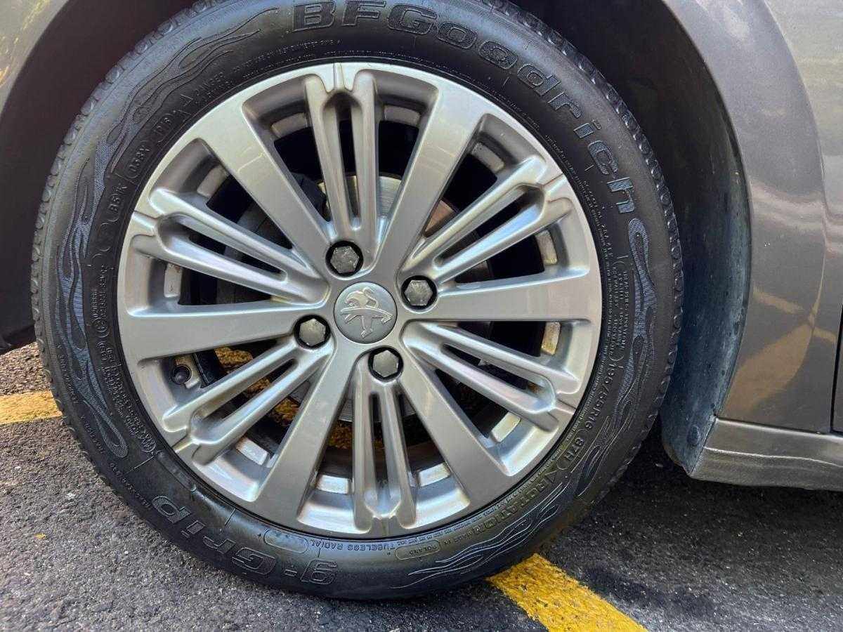 peugeot-208-2019-diesel-1499cc