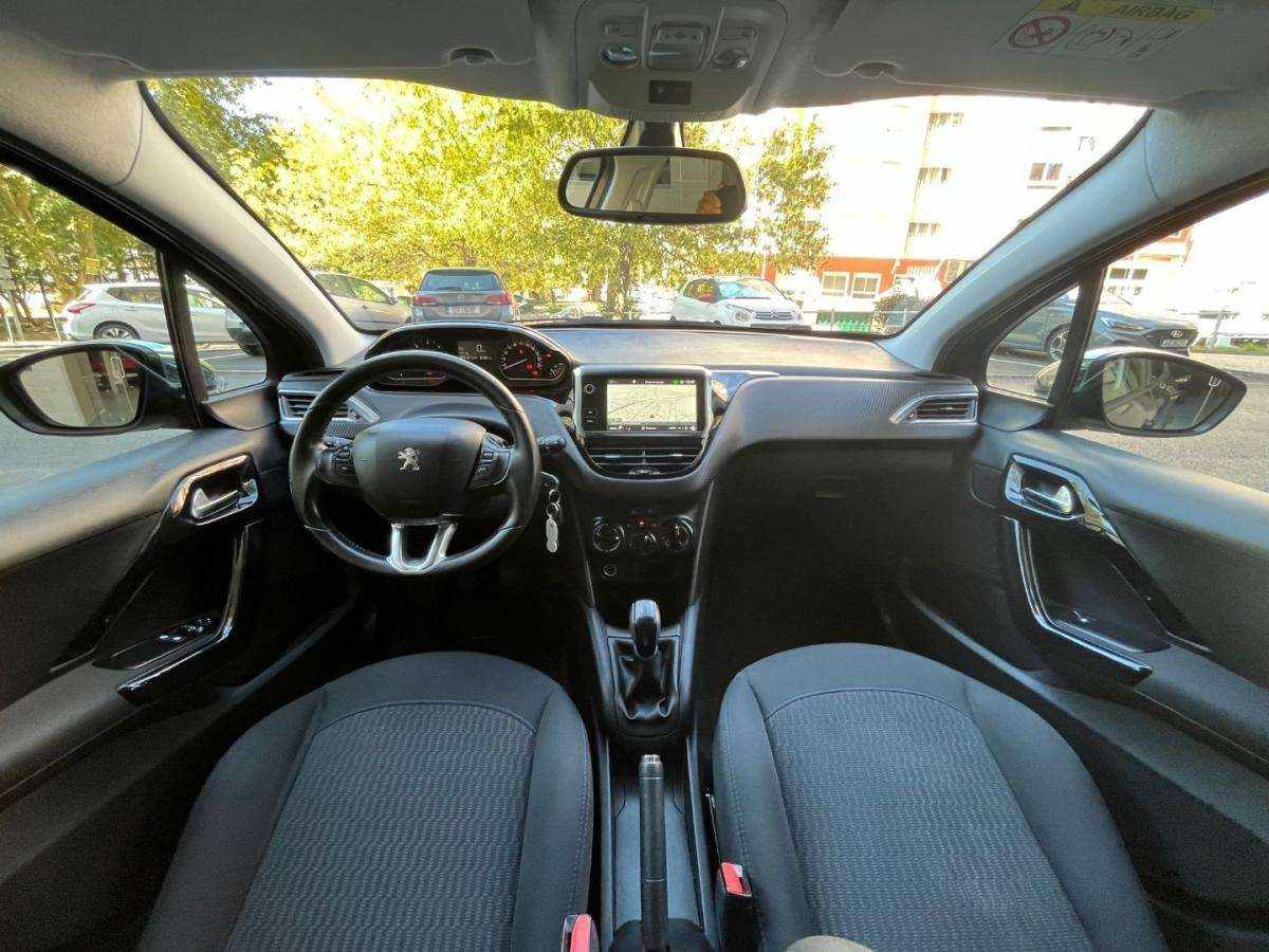 peugeot-208-2019-diesel-1499cc