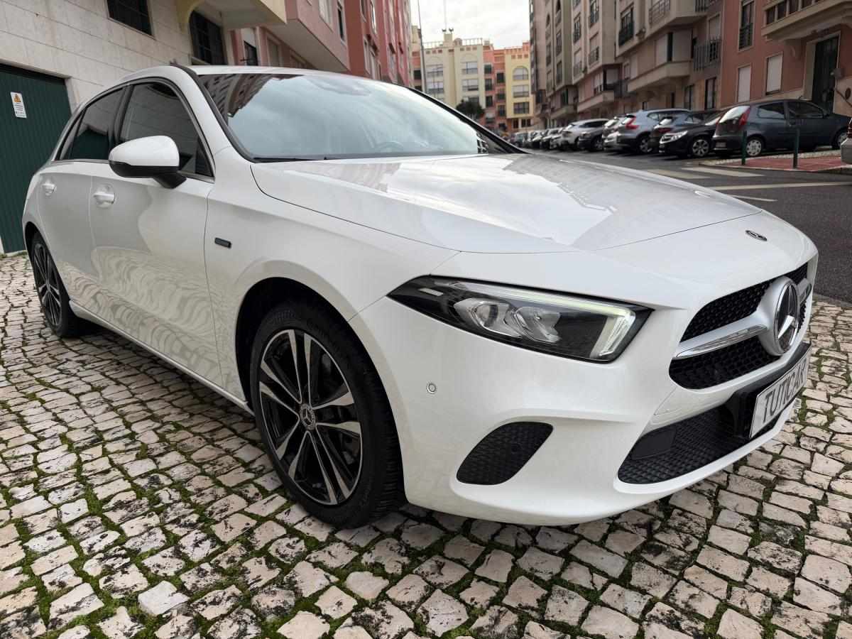 mercedes-benz-classe-a-2020-hibrido-a-gasolina-1332cc