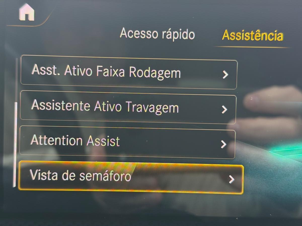 mercedes-benz-classe-a-2020-hibrido-a-gasolina-1332cc
