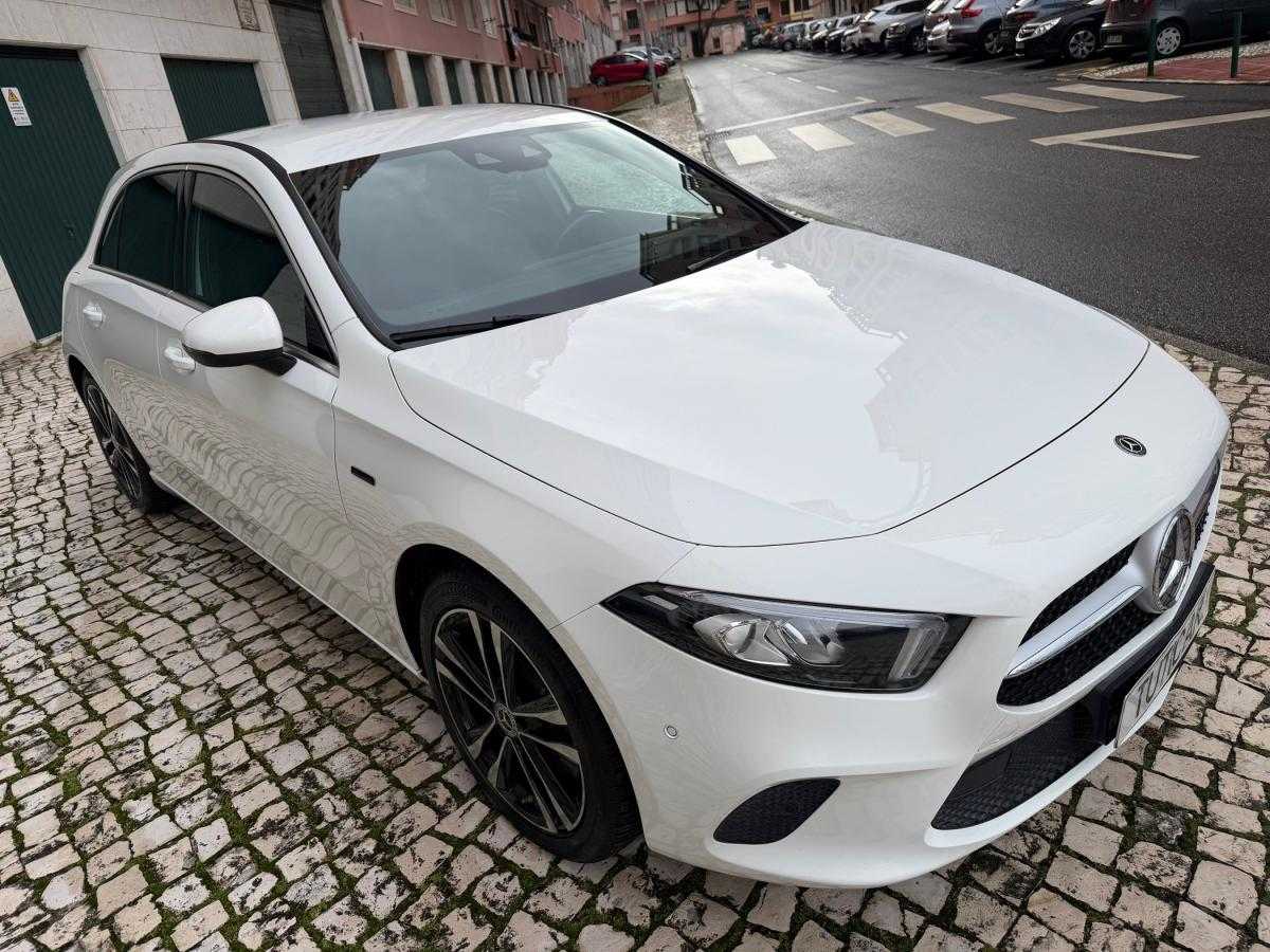 mercedes-benz-classe-a-2020-hibrido-a-gasolina-1332cc