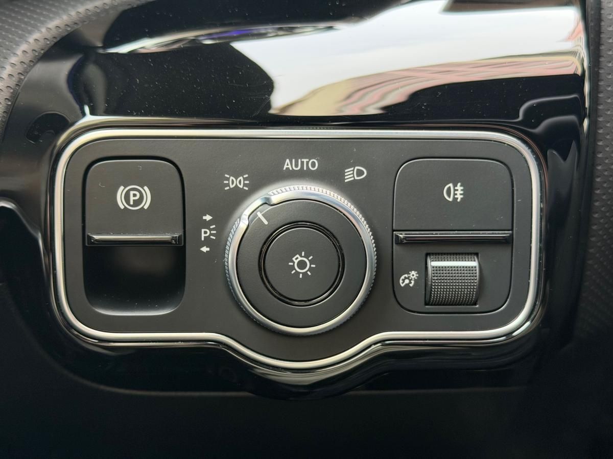 mercedes-benz-classe-a-2020-hibrido-a-gasolina-1332cc