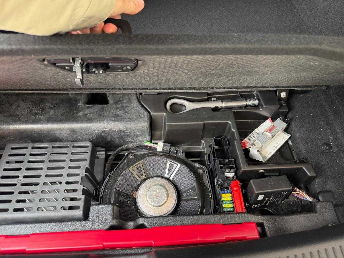 mercedes-benz-classe-a-2020-hibrido-a-gasolina-1332cc