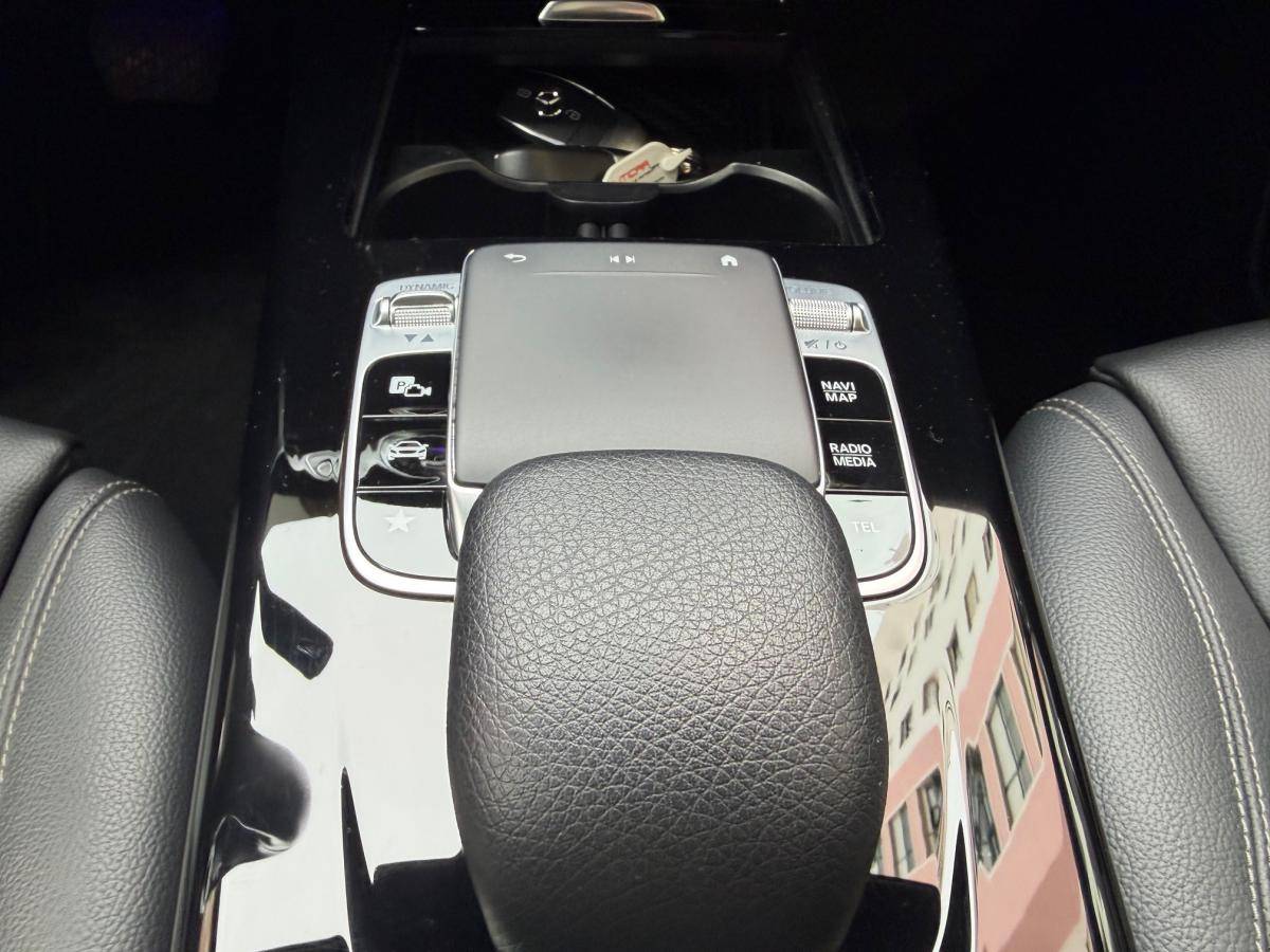 mercedes-benz-classe-a-2020-hibrido-a-gasolina-1332cc