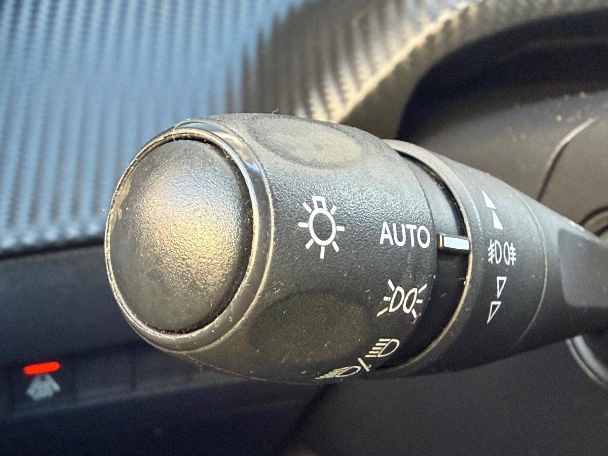 peugeot-2008-2020-diesel-1499cc
