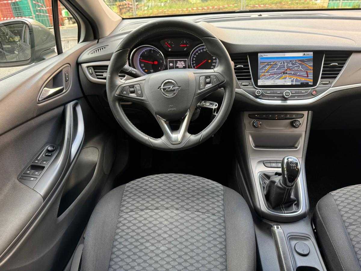 opel-astra-sport-tourer-2016-diesel-1598cc
