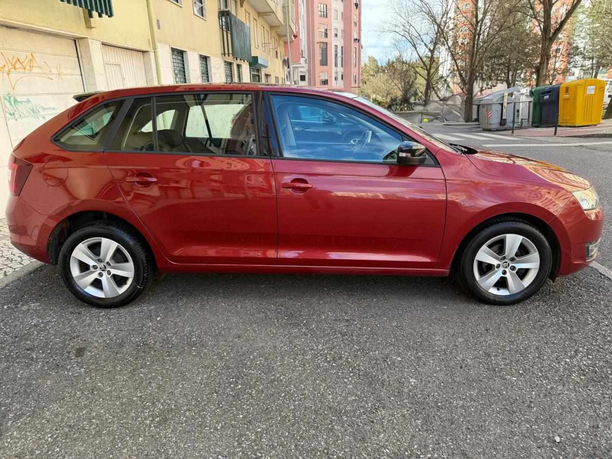 skoda-rapid-spaceback-2016-diesel-1422cc
