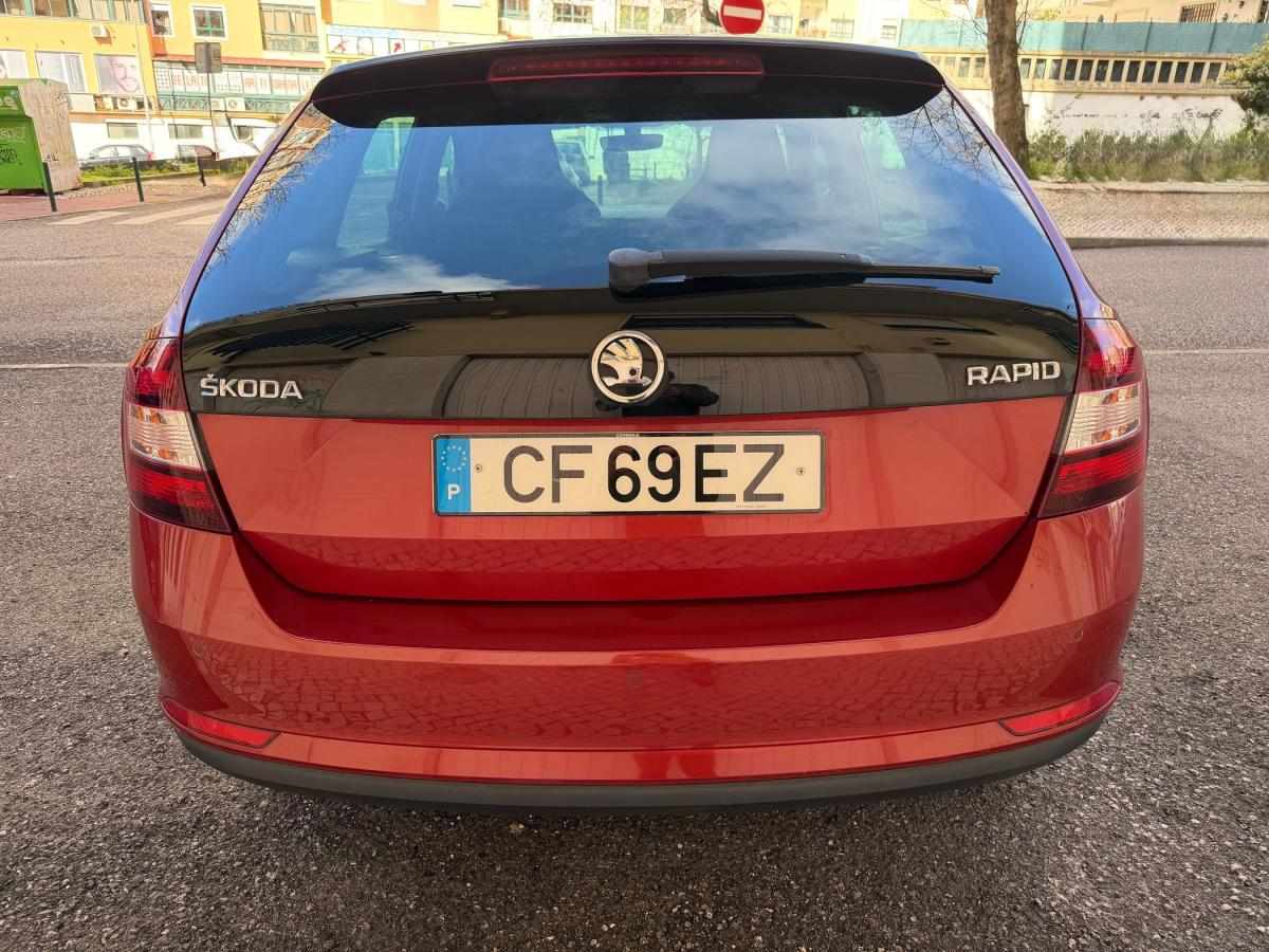 skoda-rapid-spaceback-2016-diesel-1422cc