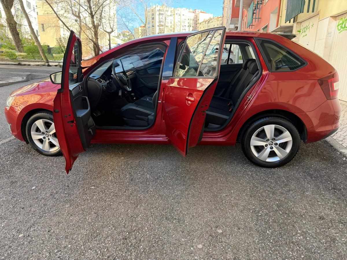 skoda-rapid-spaceback-2016-diesel-1422cc