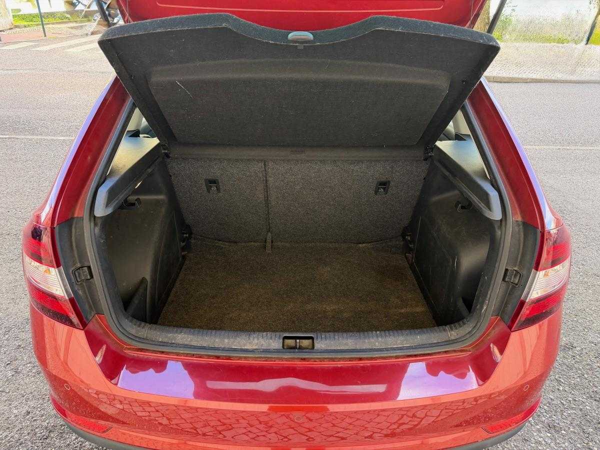 skoda-rapid-spaceback-2016-diesel-1422cc