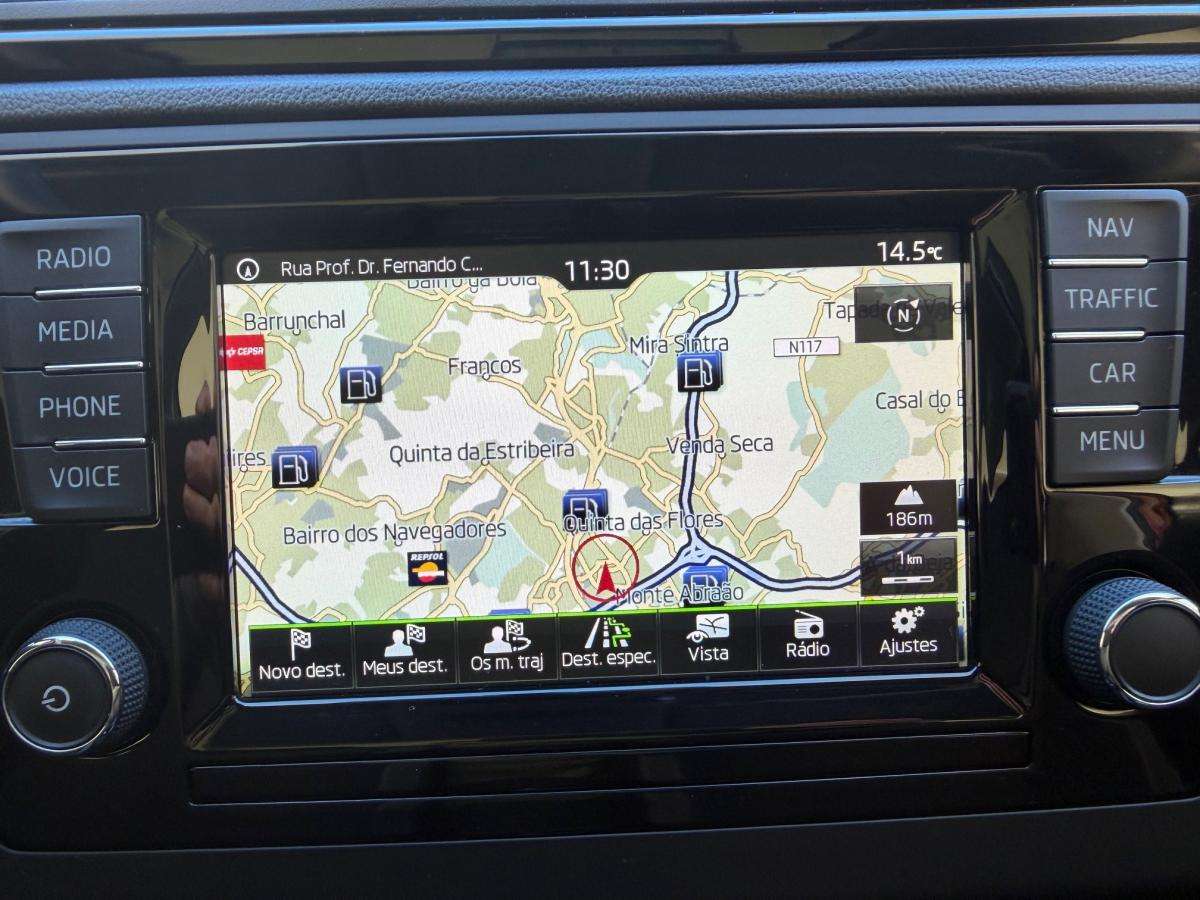 skoda-rapid-spaceback-2016-diesel-1422cc