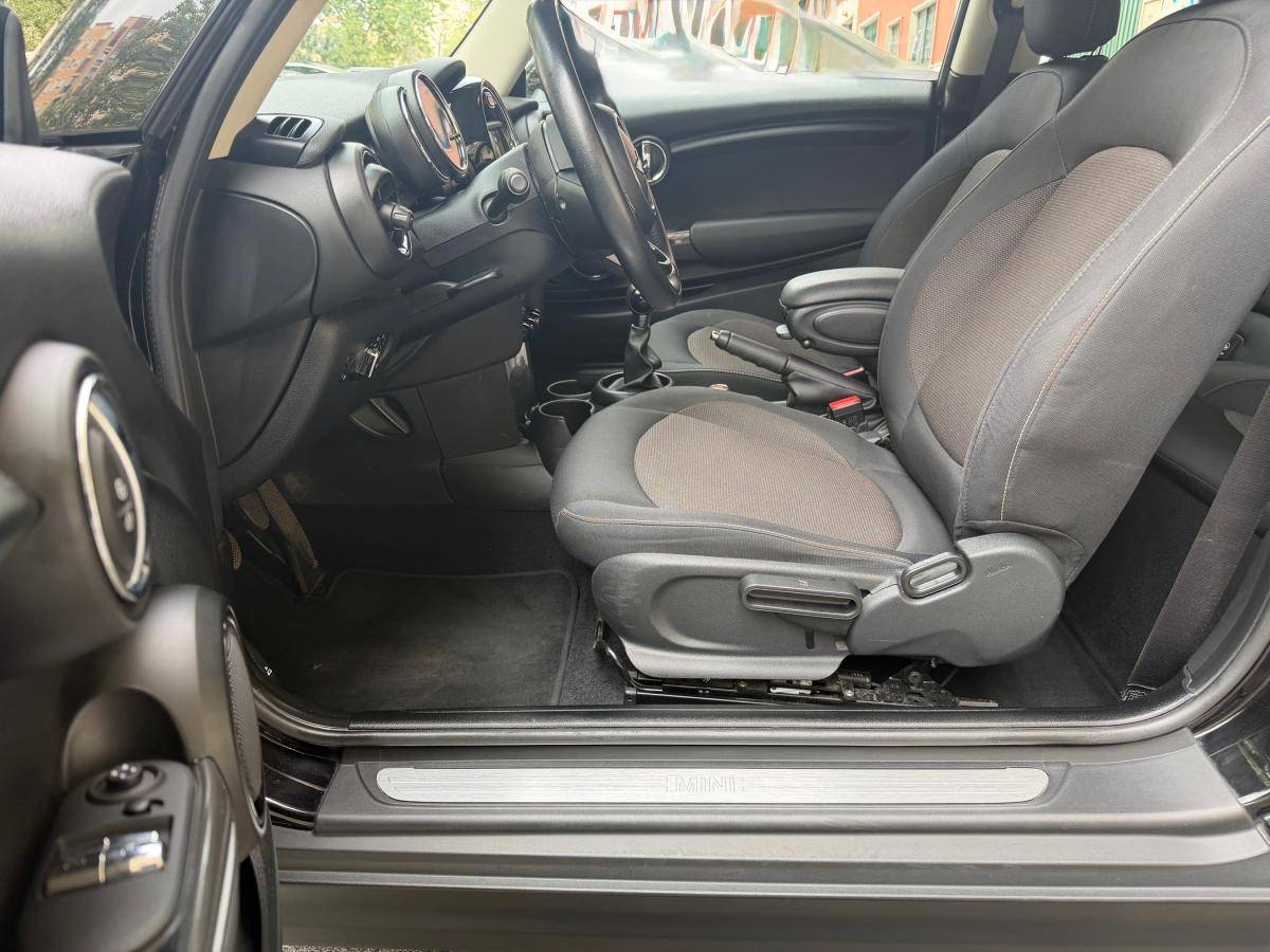 mini-cooper-2018-gasolina-1499cc
