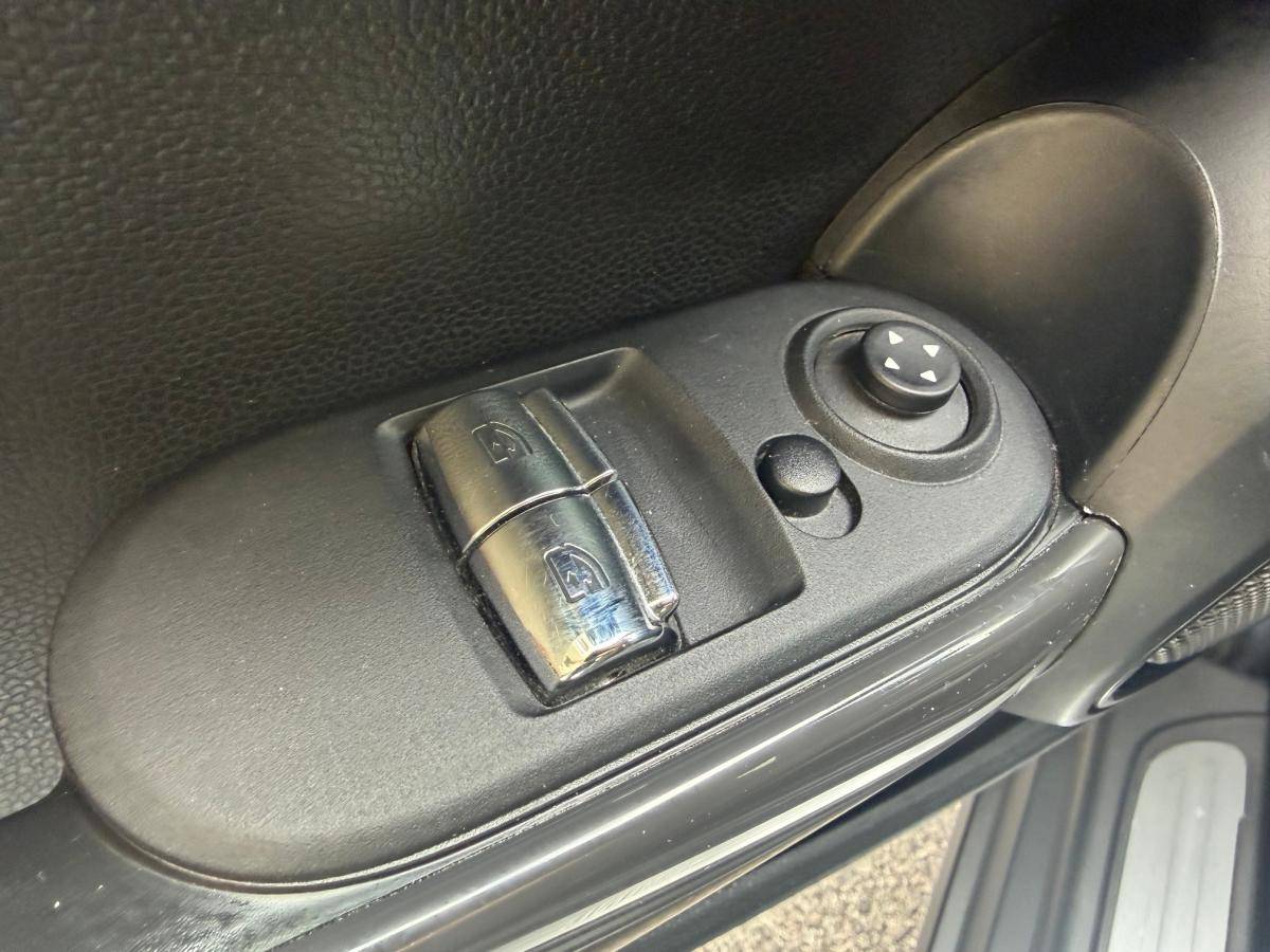 mini-cooper-2018-gasolina-1499cc