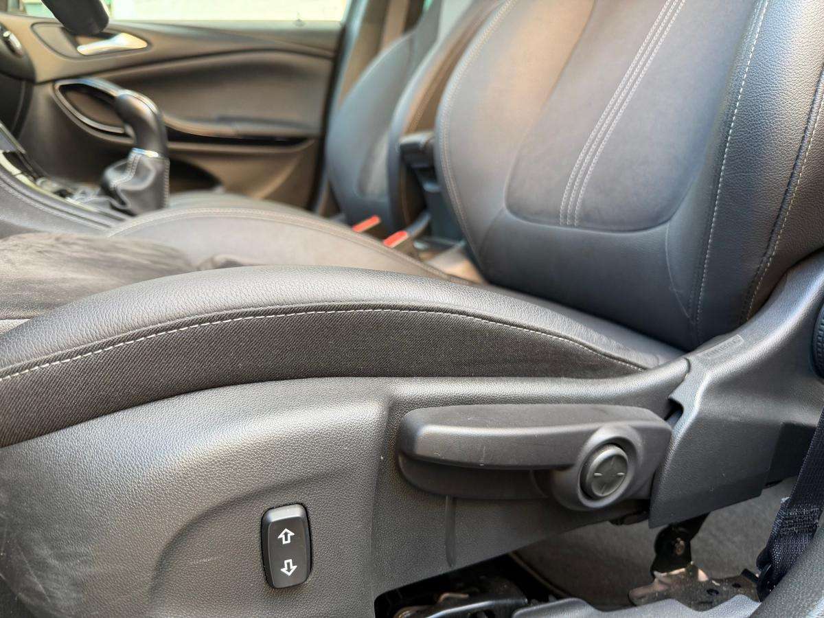 opel-astra-sport-tourer-2020-gasolina-1199cc