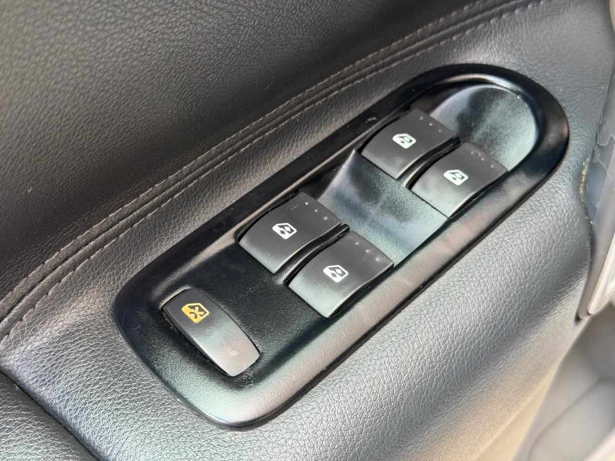 renault-scenic-2007-diesel-1461cc