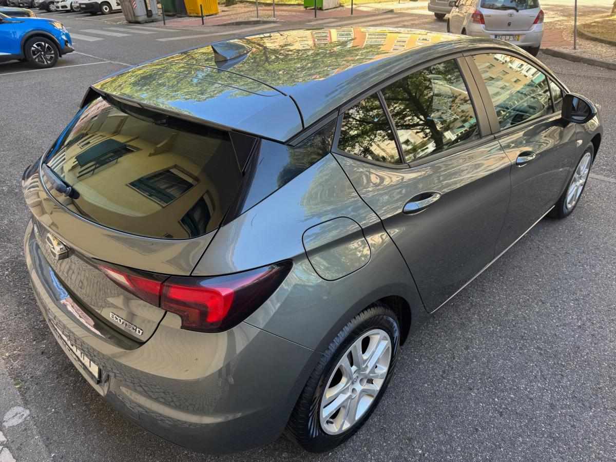 opel-astra-2018-diesel-1598cc