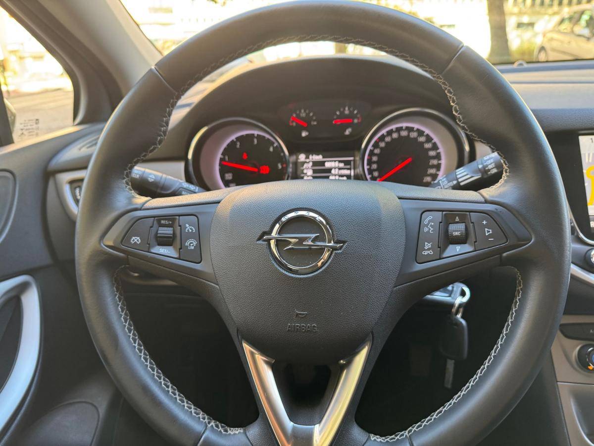 opel-astra-2018-diesel-1598cc